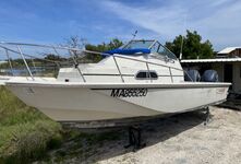 BOSTON WHALER 25 WA - 1989